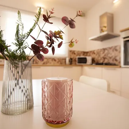 Apartment Izzhome Marina